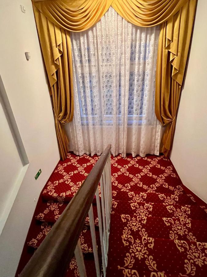 Zlaty Sloup Hotel Karlovy Vary Exterior photo
