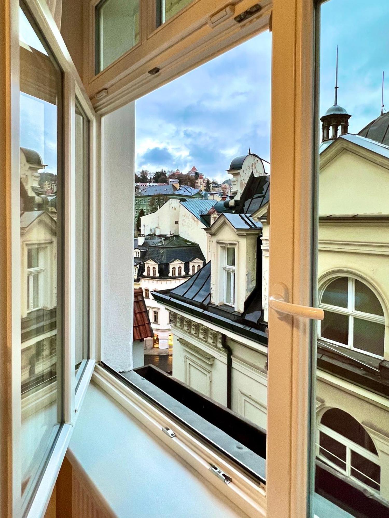 Zlaty Sloup Hotel Karlovy Vary Exterior photo